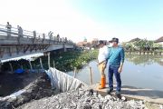 Wabup Subandi Sidak Jembatan Dan Kali Buntung Segorotambak Sedati