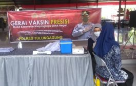 Percepat Herd Immunity, Polres Tulungagung Gelar Vaksinasi Booster di Ponpes Al Badru dan PO Harapan Jaya